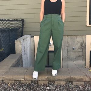 Wide leg pants